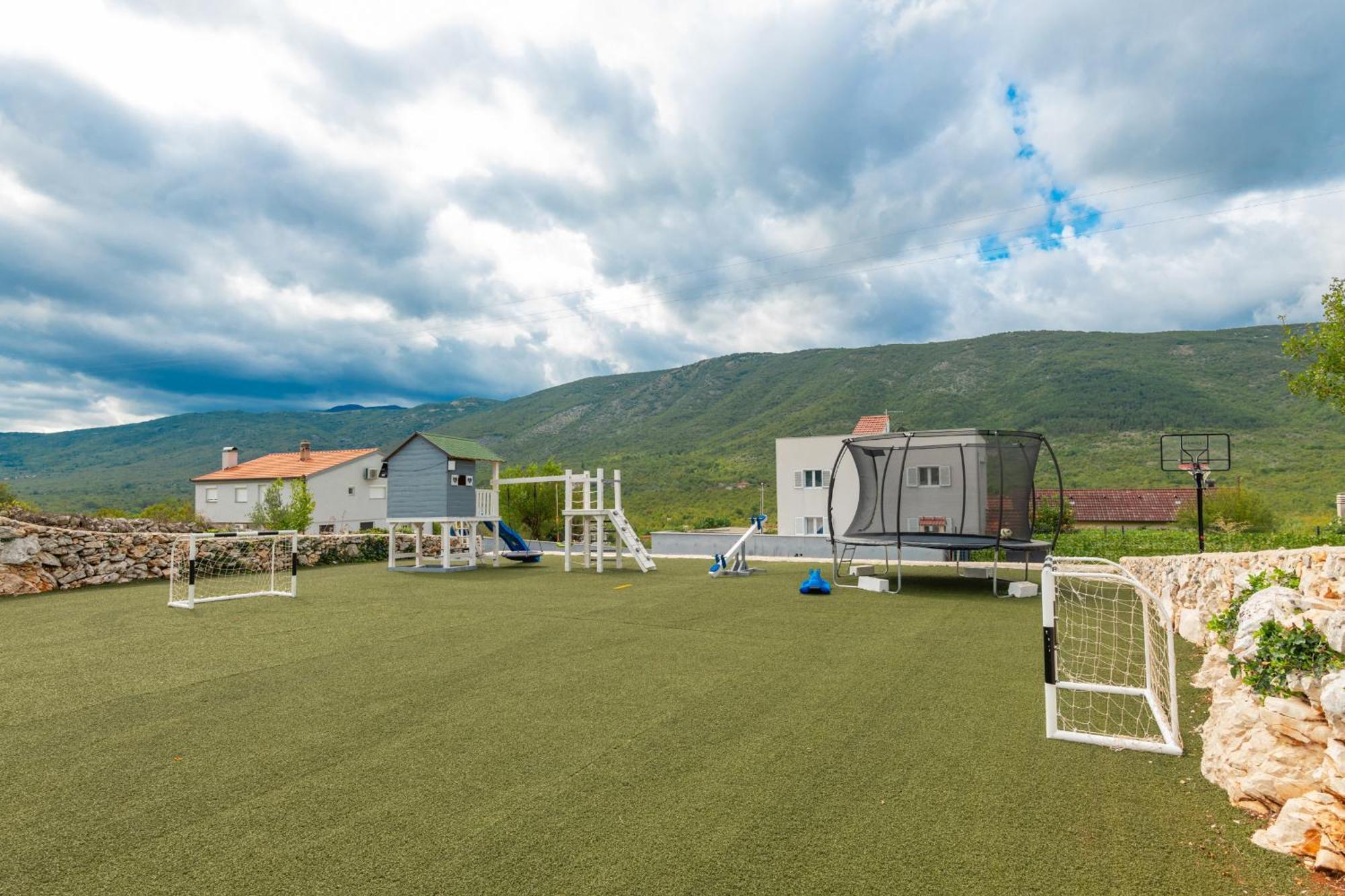 Villa Hill Stars, Makarska- Slivno Slivno (Split-Dalmatia) Exterior foto